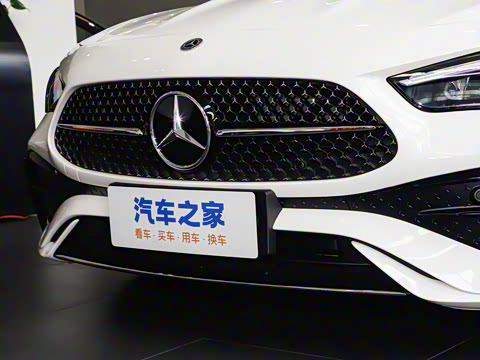 2025�� CLE 260 ���ܳ�