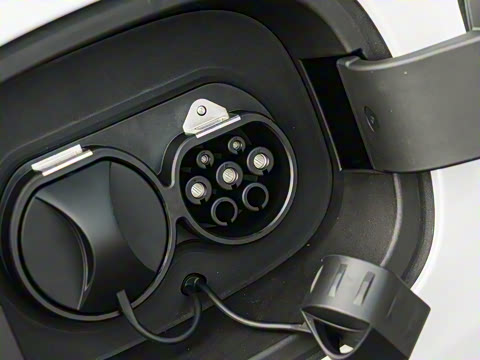 2025�� EV 605�캽Pro��