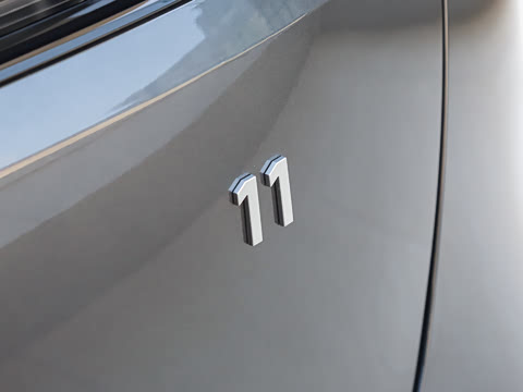 2025�� �Ŀ� Max ���̰�