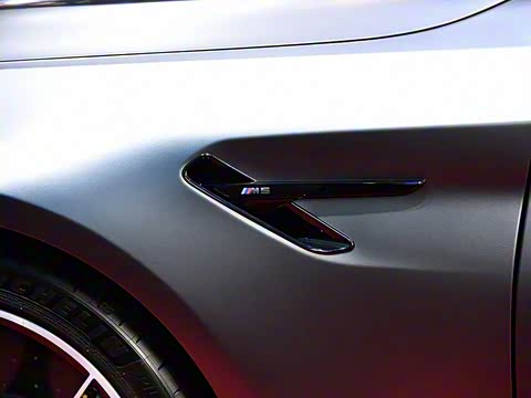 2019�� M5 ������