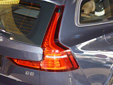 2022�� B5 ��Զ������