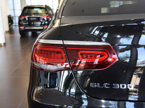 2022�� �Ŀ� GLC 300 4MATIC ����SUV