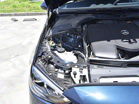 2025�� �Ŀ� C 350 eL