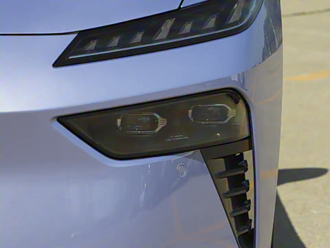 2025�� ���� 550ProѲ����