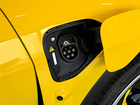 2025�� 900 ������