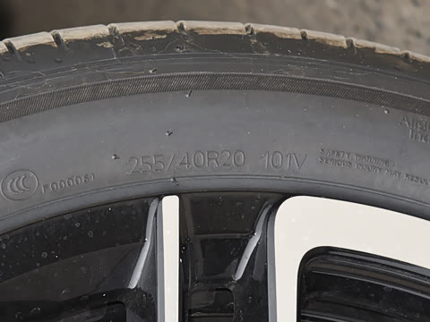 2025�� PRO 380TSI ���� R-Line �����