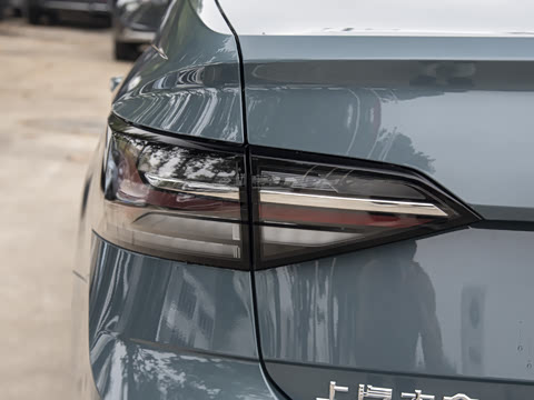 2025�� ���� 1.5L ������Ը��