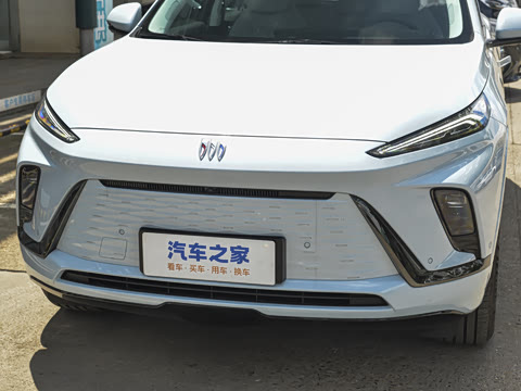 2023�� ������������