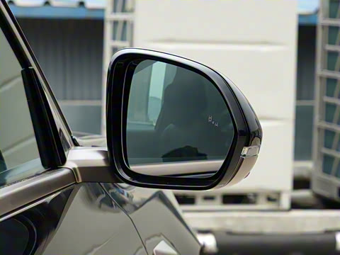 2025�� Ultra ���ܻ��°�