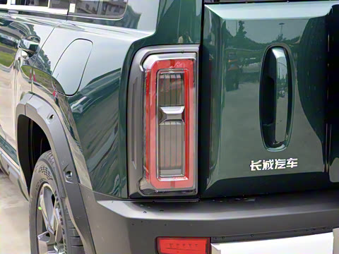 2025�� 2.0T 4WD Pro