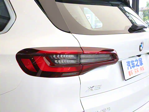 2022�� �Ŀ� xDrive 30Li M�˶���װ