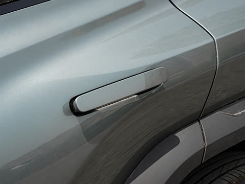 2025�� 501KM ����Max��