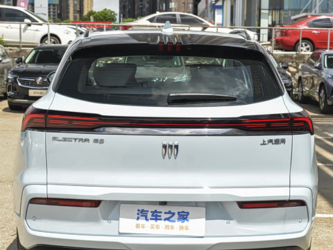 2023�� ������������