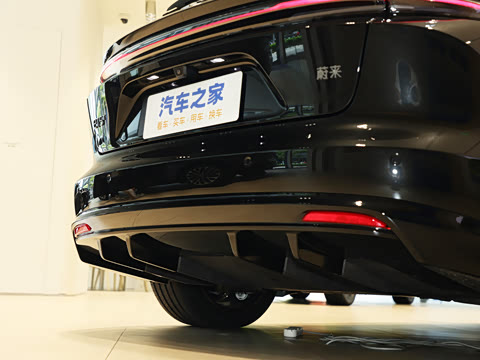 2025�� 75kWh Touring