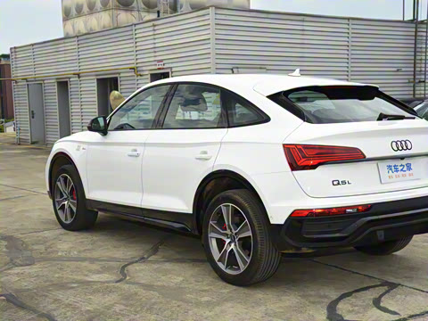 2023�� 40 TFSI ������