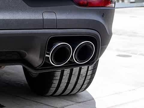 2024�� Cayenne 3.0T