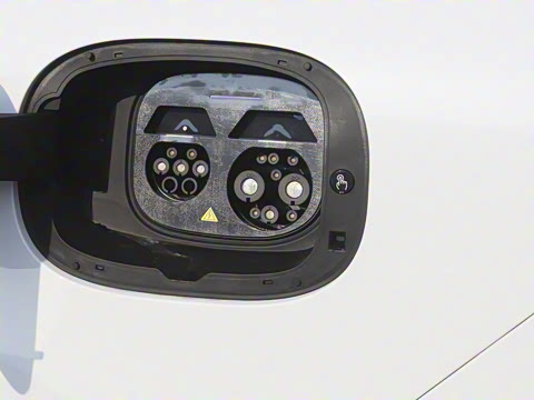 2025�� ���� 331km Ultra