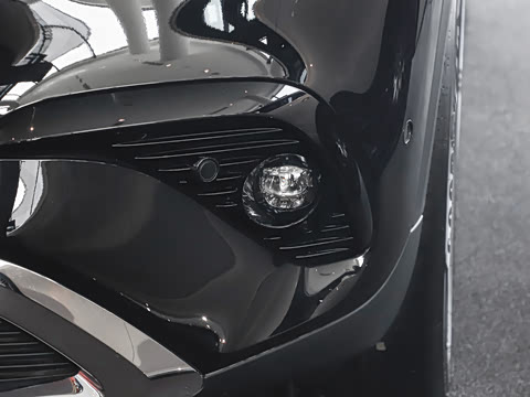 2025�� �Ŀ� GLA 220