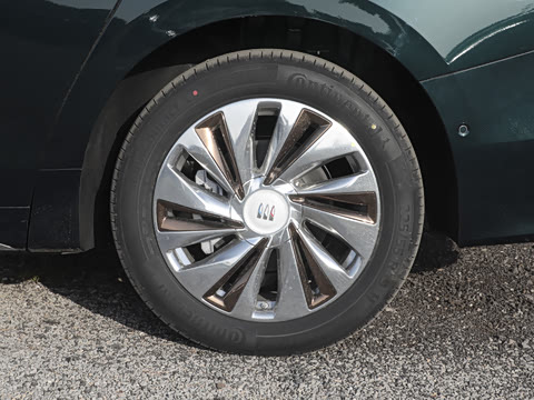 2025�� 2.0T ����˽����