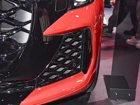 2025�� RS Q8 4.0T performance