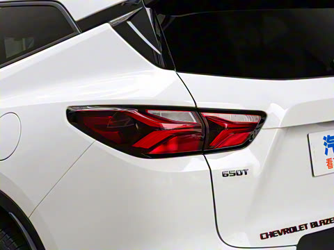 2022�� ��� 650T Redline 5�� �Ͱ�