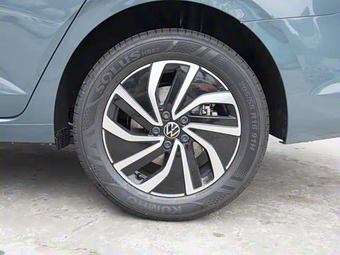 2025�� ���� 1.5L ������Ը��