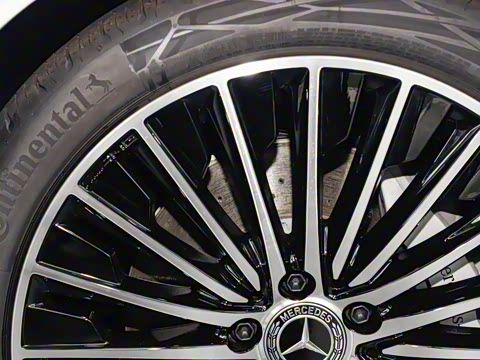 2025�� CLE 260 ���ܳ�