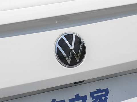 2025�� �Ŀ� 200TSI DSG����PRO��