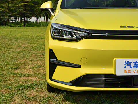 2023�� R600 ������