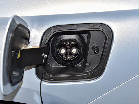 2023�� 70 ����� �������