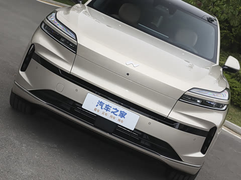 2025�� Ultra ������