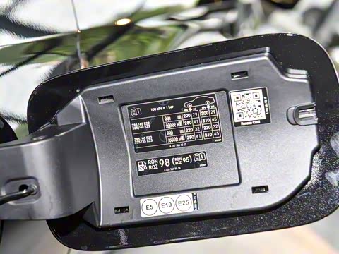 2025�� GLS 450 4MATIC ������