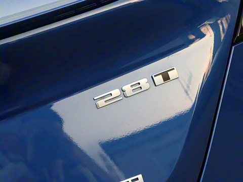 2021�� 28T ������