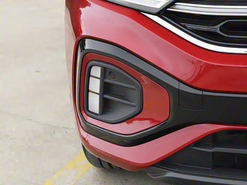 2025�� �Ŀ�� 300TSI DSG���������