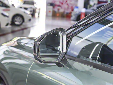 2023�� 110km iE��