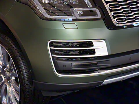 2022�� 5.0 SC V8 565PS SVA�۷��ذ�