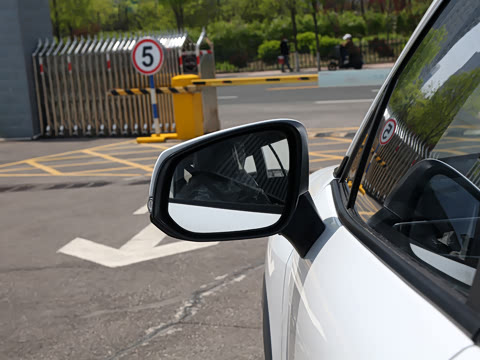 2023�� 2.0L ������