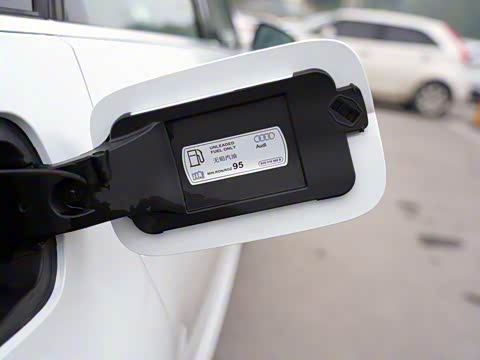 2020�� Sportback 35 TFSI �˶��� ��VI