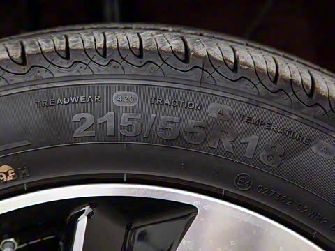 2020�� 1.5L �ֶ���