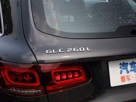 2022�� �Ŀ��� GLC 260 L 4MATIC ������