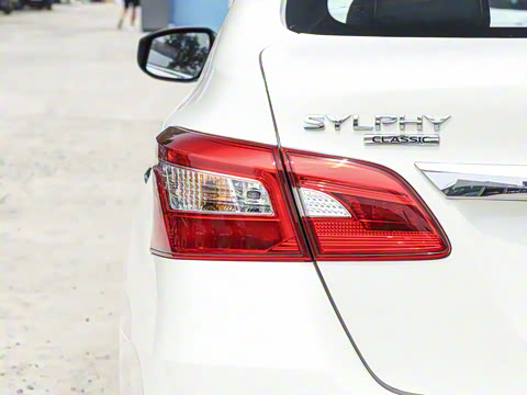 2024�� �Ŀ��� ���� 1.6XE CVT���ʰ�