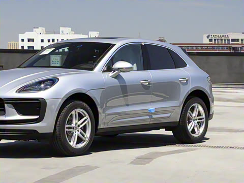 2023�� Macan 2.0T