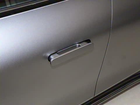 2025�� 703km Ultra�˶���