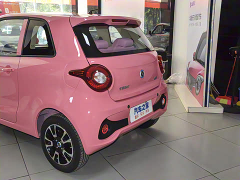 2021�� 318km 31.45kWh