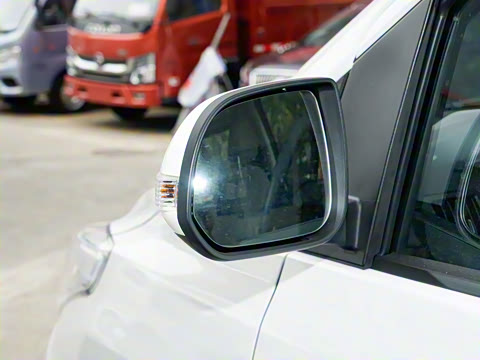 2023�� 2.0L �ֶ��������м��� 9��