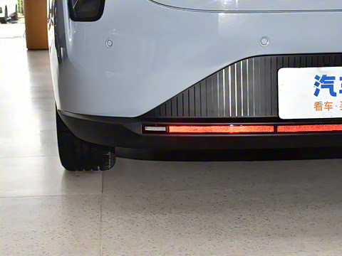 2025�� 600 �������� Max