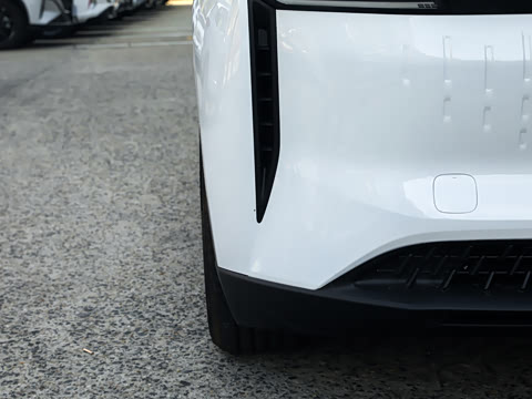 2023�� PRO �������а� 425km