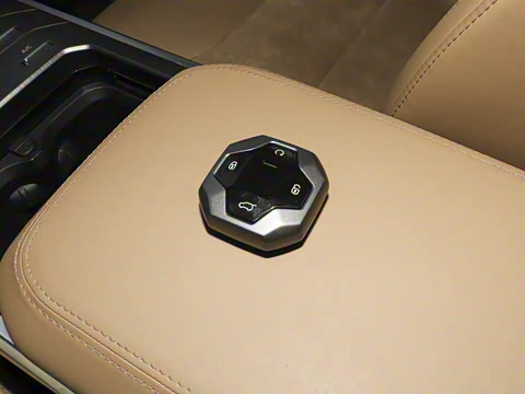 2023�� 2.0T ������ԽPRO+