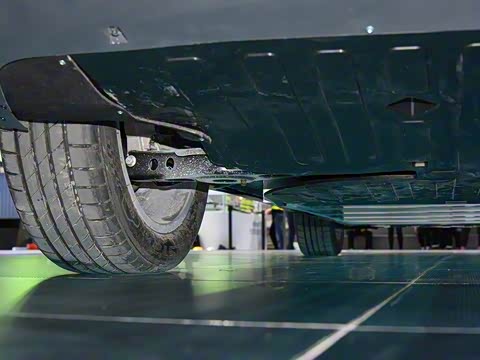 2020�� 520 U��������