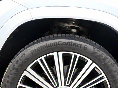 2025�� GLS 480 4MATIC